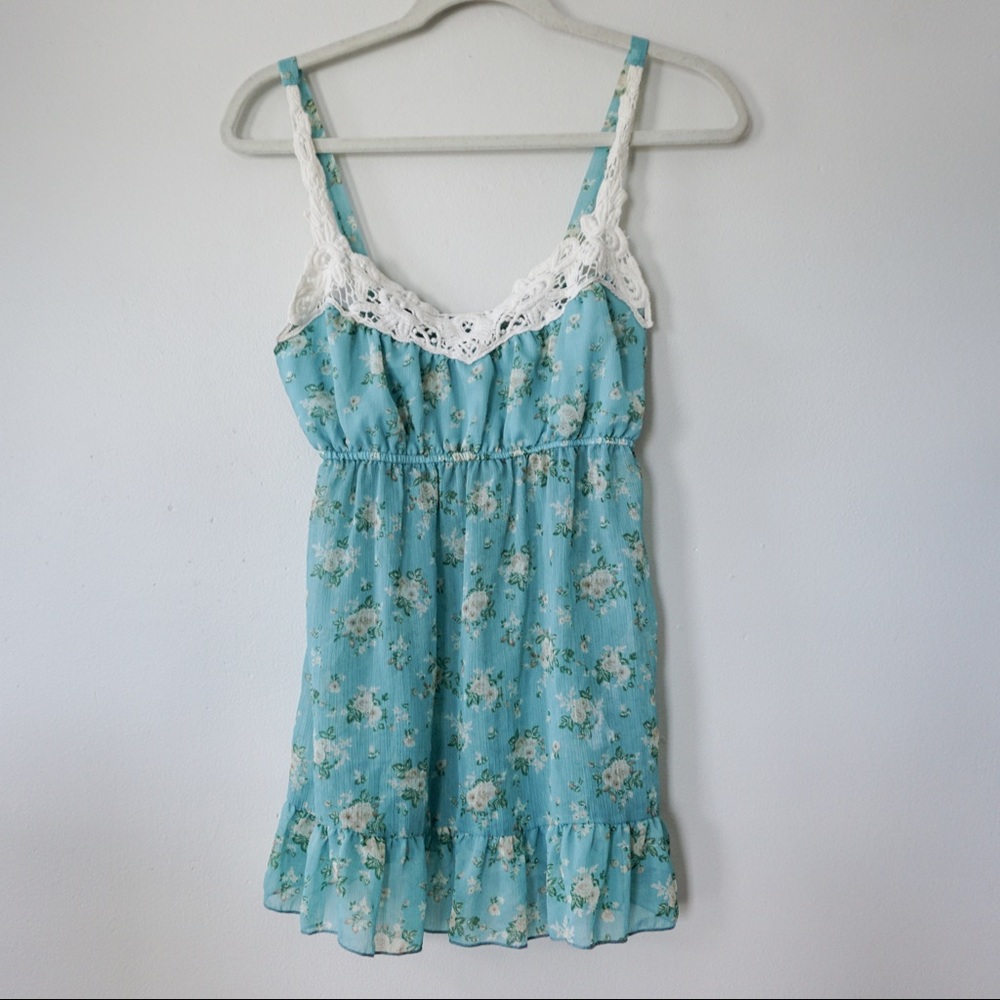 Turquoise Blue Crochet Neckline Floral Tunic Top